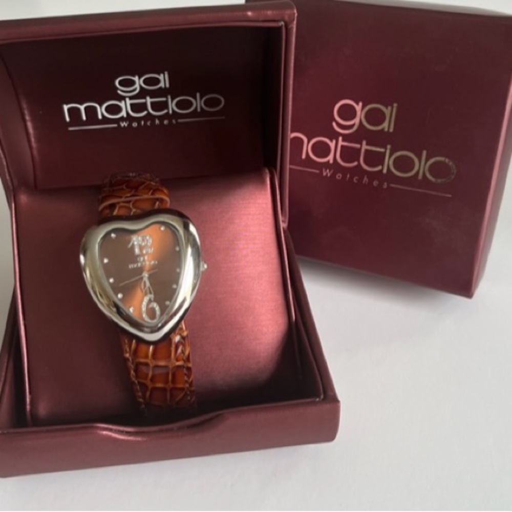 Gai Mattiolo Heart Shaped Ladies Watch With crystals (From Italy)
